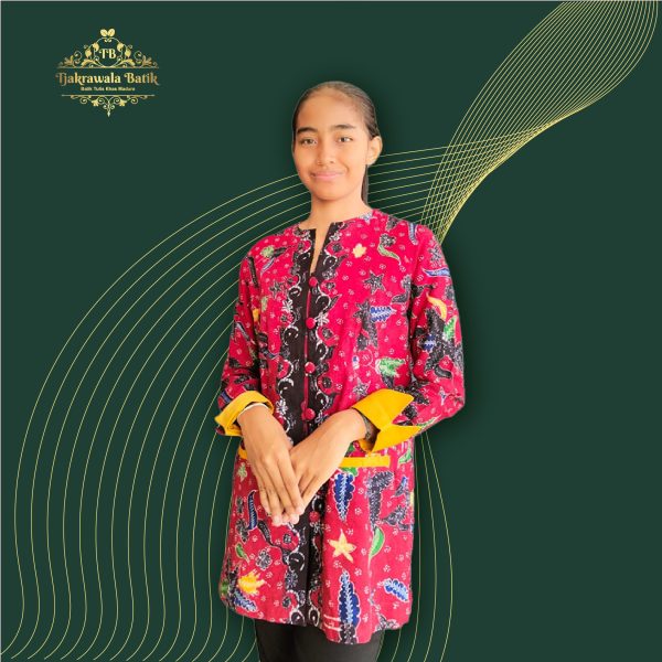 Atasan Wanita Batik Tulis Tanjung Bumi (Batik Tulis Tanjung Bumi Women's Top)